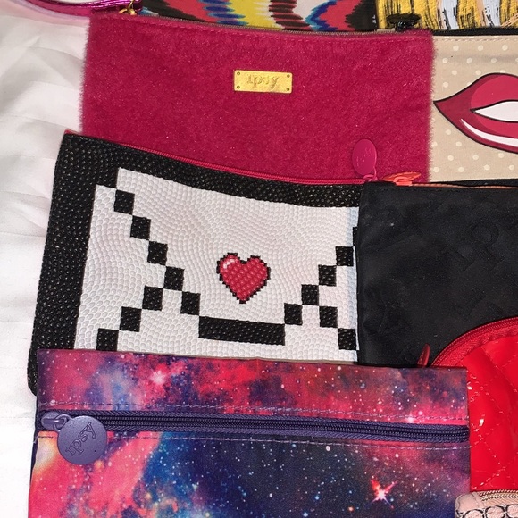 Ipsy glam bags lot of 19 - Picture 4 of 8